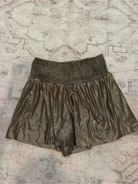 The Pants Store Shimmer Pleated Fly Away Shorts